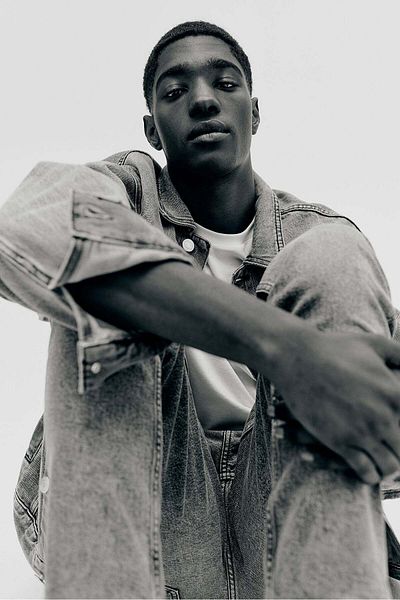 H&M Regular Tapered Jeans