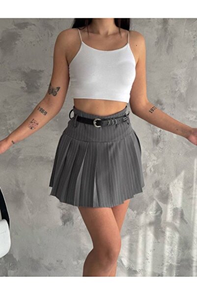Genel Markalar KEMERLİ ÇİZGİLİ ŞORT ETEK