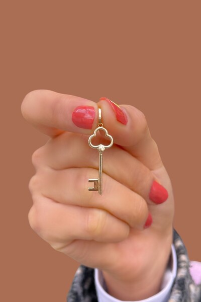 Altınaşkı Anahtar Altın Kolye Ucu