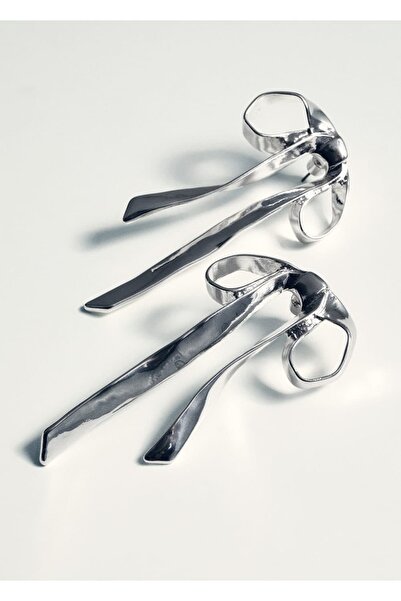 MANGO Woman Sert bağ detaylı küpe