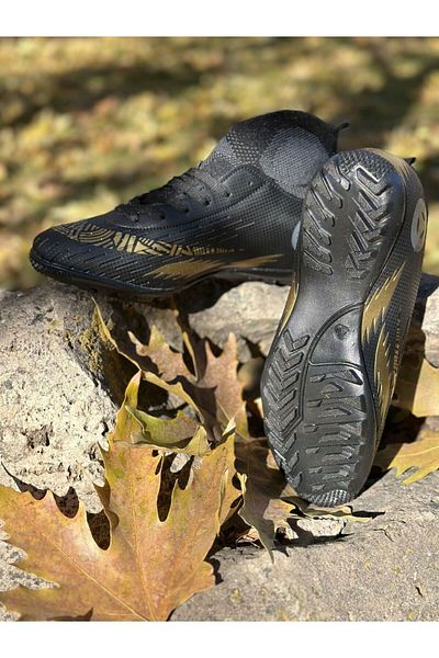 Twingo Merdana Laced Gold Detailed Astroturf Field Shoes