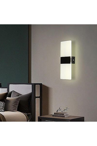 Btm Modern black wall lamp with 3 lights