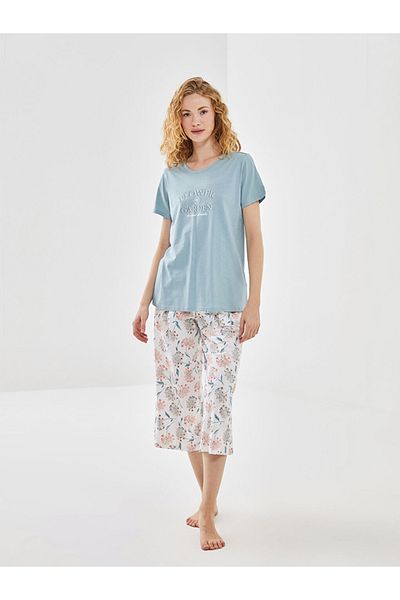 LC Waikiki Set de pijamale Capris pentru damă cu imprimeu alb cu gât crew