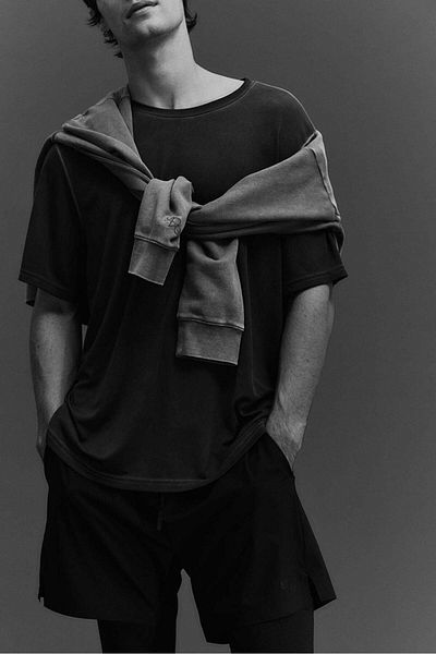 H&M DryMove™ Double-layered running shorts