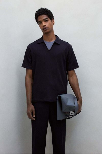 H&M Regular Fit Collared T-shirt
