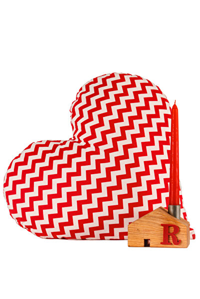 Sakura Candle Co Kişiye Özel Keçe Harfli Şamdan Mum ve Desenli Kalp Yastık-L