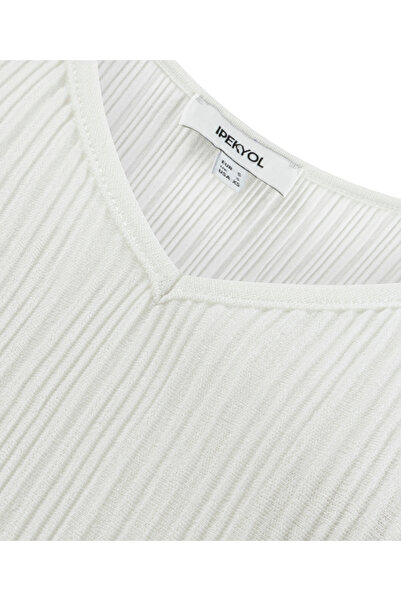 İpekyol Tricou texturat cu decolteu în V