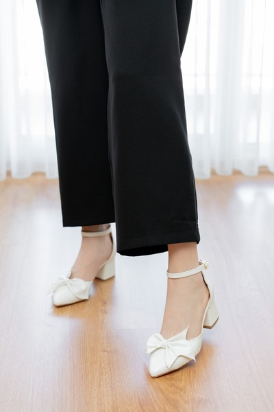 DİVOLYA Toli White Leather Bow (5 cm Heels) Daily Use Shoes