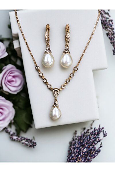 FAYRA ACCESSORIES Zirkon Taşlı Mayorka İnci Kolye ve Mayorka İnci Küpe Seti