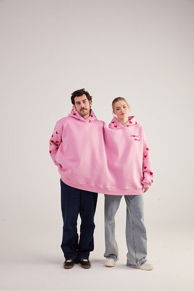 HOLLY LOLLY Heart Printed Couple Wears Lovebombing sweatshirtshirt Pink