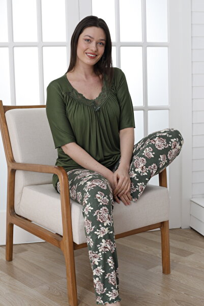 VG BOND MODA طقم بيجامة فيسكوز نسائي - رقبة دانتيل وطباعة، كم قصير VG139