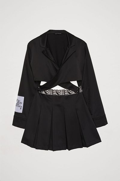Quzu Satin negru - Rochie mini plisată decupată