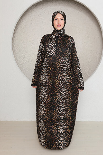 Kutay Collection Women's Prayer Dress with Half Zipper Shawl Self Turban