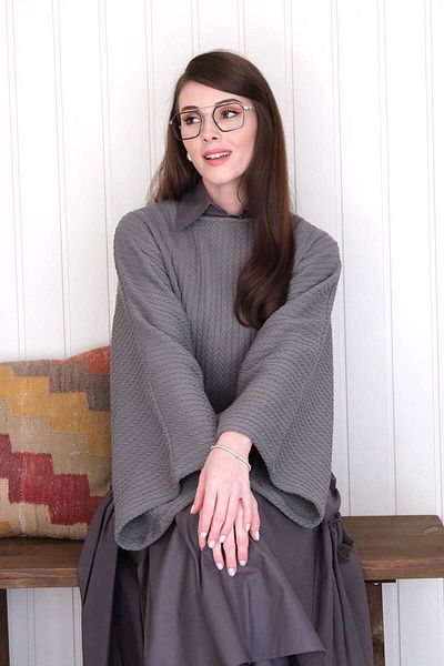 Ceylan Otantik Anthracite Bat Sleeve Knitwear Crop