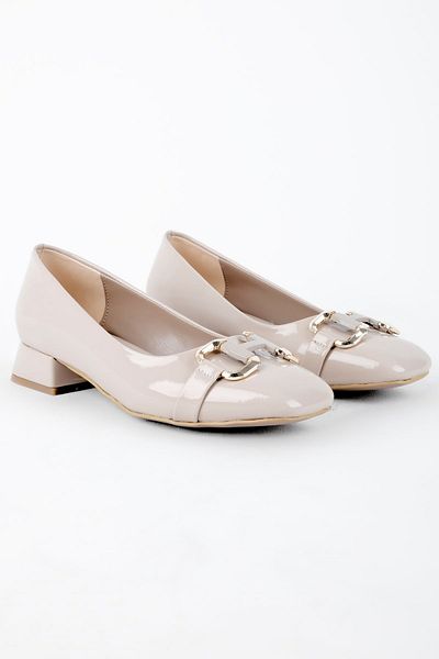 Lal Shoes & Bags Pantofi cu toc detaliați cu cataramă pentru femei Power - cremă din piele lăcuită