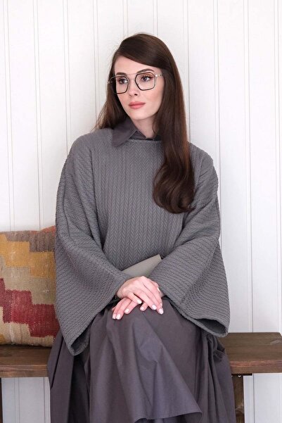 Ceylan Otantik Anthracite Bat Sleeve Knitwear Crop