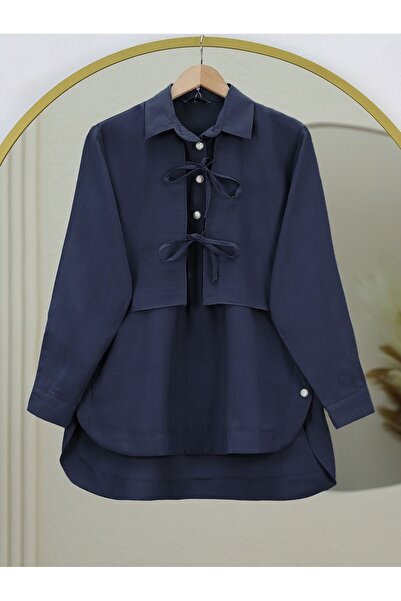 HİJABAYA Detaljna dugmadžijska košulja sa dugim vezanjem na leđima