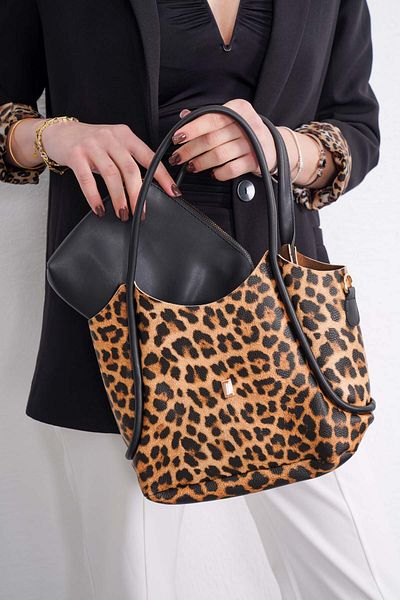 Unique Women's Hand and Shoulder Bag with Iron Buckle Belt and Double Strap Makeup Bag