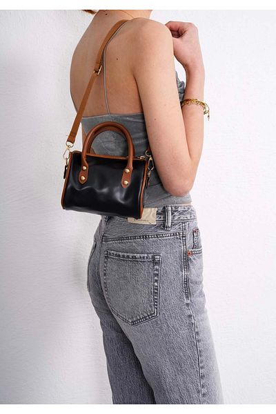Unique Women's Cylinder Model Cross Strap Small Shoulder and Shoulder Bag