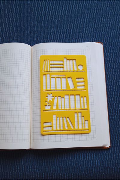 Karmelom Studio Bullet Journal Bookshelf Template Ruler - Reading List & Library Drawing