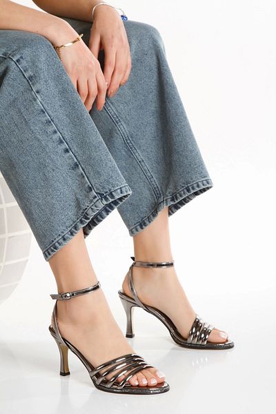 MFT AYAKKABI Women's Platinum Patent Leather Stoned Evening Dress Shoes