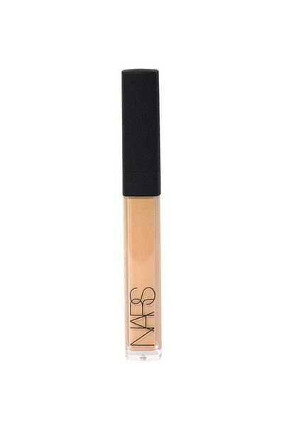 Nars كونسيلر كريمي لامع باللون البيج