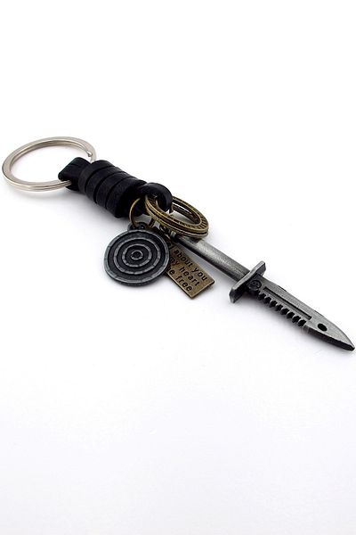 Solfera Magnum Survival Knife Rambo Knife-Shaped Leather Metal Keychain Kc165