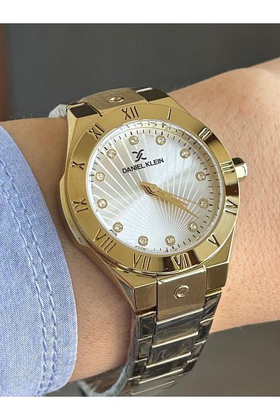 Daniel Klein Modern, Stylish, Sports New Model Women's Wristwatch for All Uses