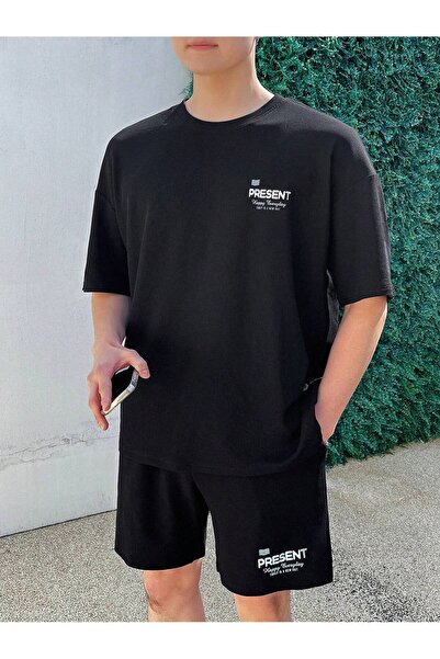 Boi Crna Štampano Oversize kroj T-shirt i set kratkih hlača - okrugla kragna