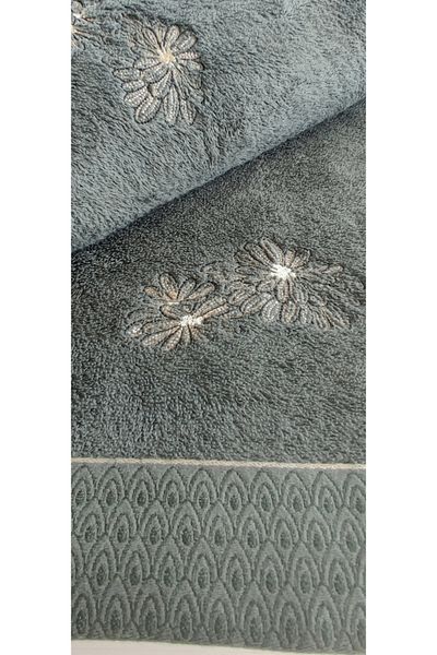Altınbaşak 90X150 cm Emerald Green Luxury Bamboo Bath Towel - Exported (40% Bamboo, 60% Cotton)
