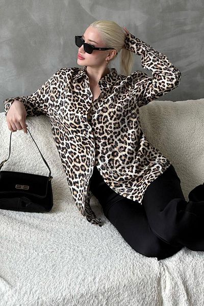 Madmext Beiges Damenhemd mit Leopardenmuster Mg2296