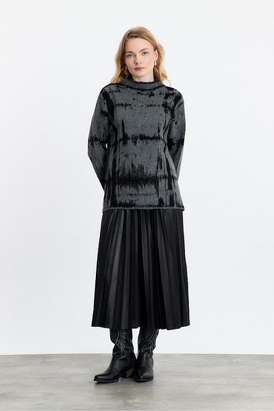 Rays 24378 Half Throat Raised Sweater Smoke-Black