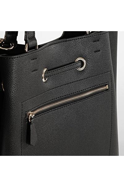 Guess Tan Shoulder Bag AG685331