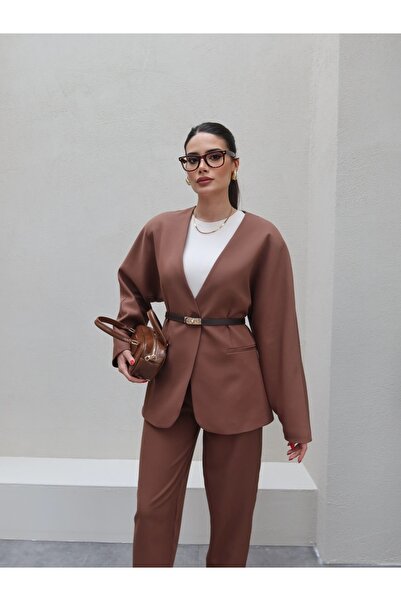 ESRAHELVACI Seated Waist Jacket Pants Set