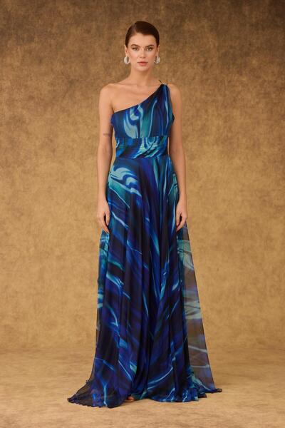 Carmen Saks Tek Kol Yırtmaçlı Empirme Abiye Elbise