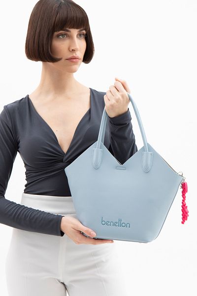 United Colors of Benetton GEANTA DE MÂNĂ BENETTON DE DAMA ALBASTRĂ BNT1518