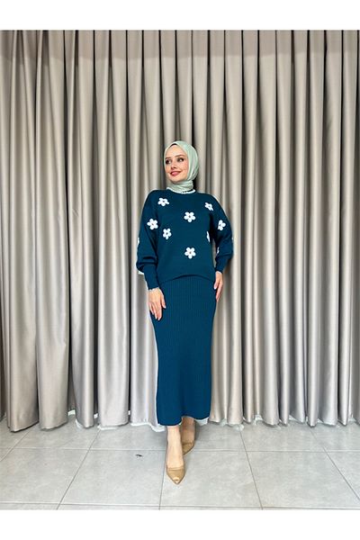 zefusestore Daisy Embroidery Double Knitwear Suit