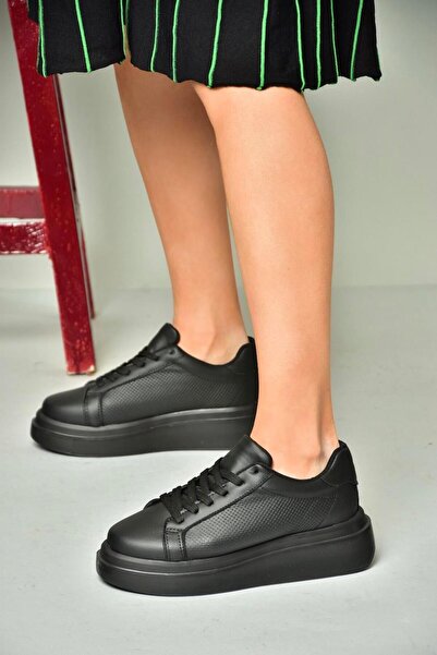 Fox Shoes U973211509 Чорні кросівки на товстій підошві