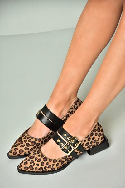 Fox Shoes U518800302 Леопардові замшеві жіночі туфлі на низьких підборах