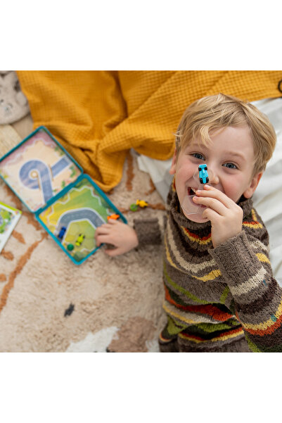 Smart Games Pole position logic game