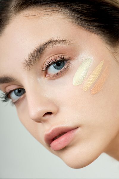 Alix Avien Yellow Cc Cream Yellow SPF 15 Regulator - Cream Color, 40 ml