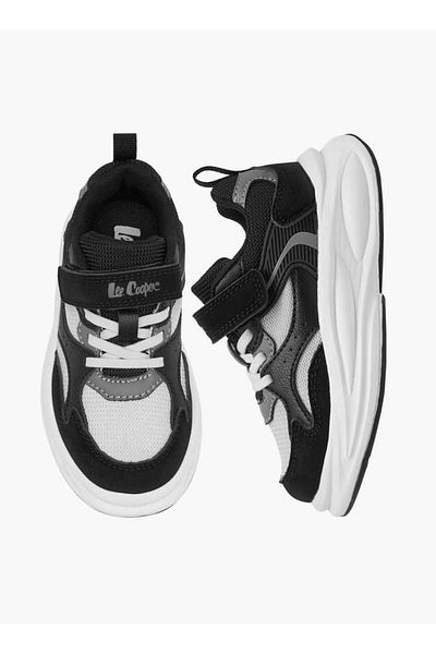 Lee Cooper أحذية رياضية للأولاد مع إغلاق بخطاف وحلقة