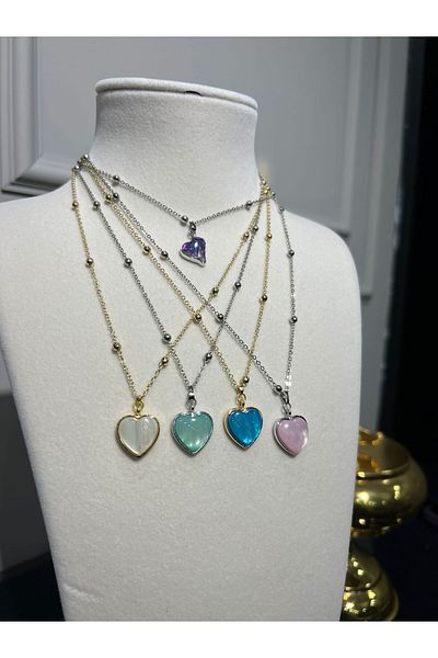 Store 5 Colored Necklaces