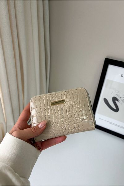Yuka Atelier Crocodile Patterned Faux Leather Wallet