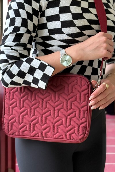 Aggu Bebe iPad Air Pro & Matepad & Galaxy & Tablet Case 11" - 12'' Inch Compatible Quilted Shoulder Strap