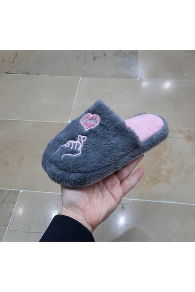 BRGL Women's Ultra Light Soundless Non-Slip Heart Figured Plush House Slippers