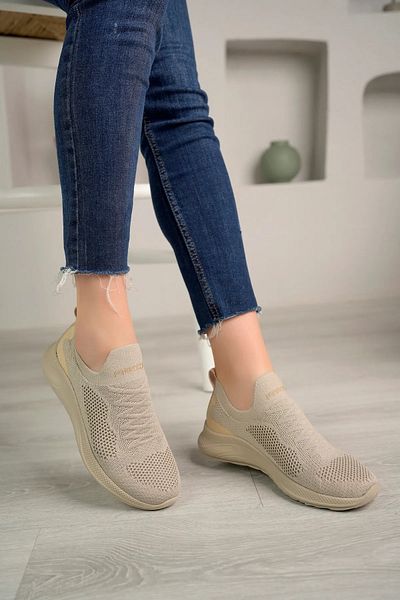 Zerenyus Γυναικεία αθλητικά παπούτσια μπεζ slip-on χωρίς κορδόνια