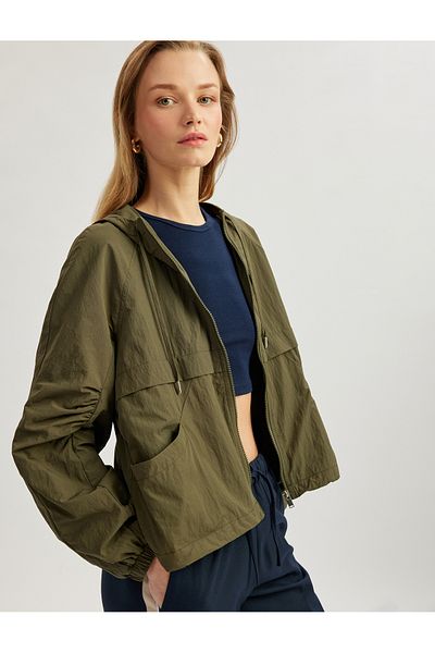 Koton Comfortable Fit Pocket Hooded Zippered Short Raincoat