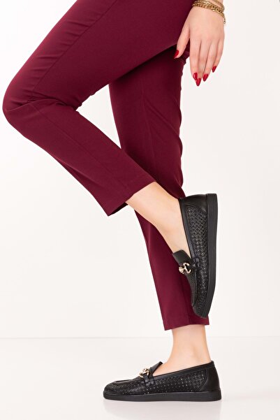 Gondol Kadın Hakiki Deri Yazlı Lazer Delikli Şık Loafer Anl.2999