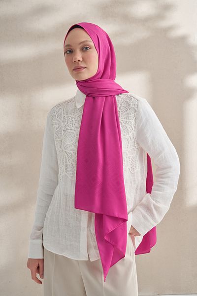ARMANDA Crepe Jacquard Crystal Pattern Shawl